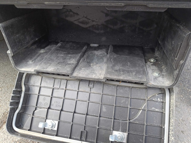 888371-17 Rejält 3-axligt släpvagn Westbay /  Adam 15 Agados 2500kg - 2020