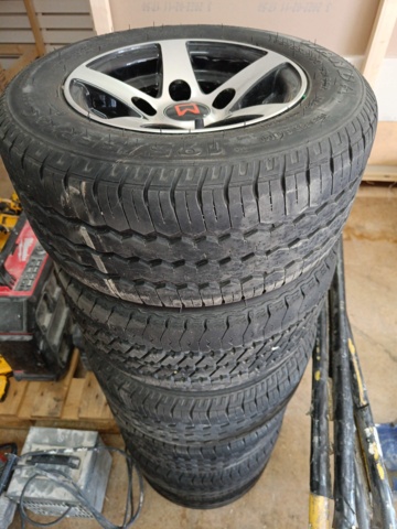 888371-19 Rejält 3-axligt släpvagn Westbay /  Adam 15 Agados 2500kg - 2020