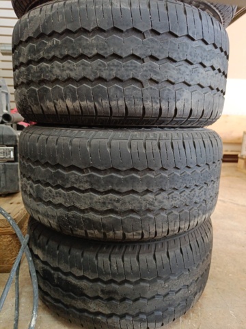 888371-21 Rejält 3-axligt släpvagn Westbay /  Adam 15 Agados 2500kg - 2020