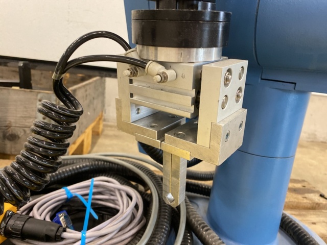 1024561-4 Robot Scorbot ER IX