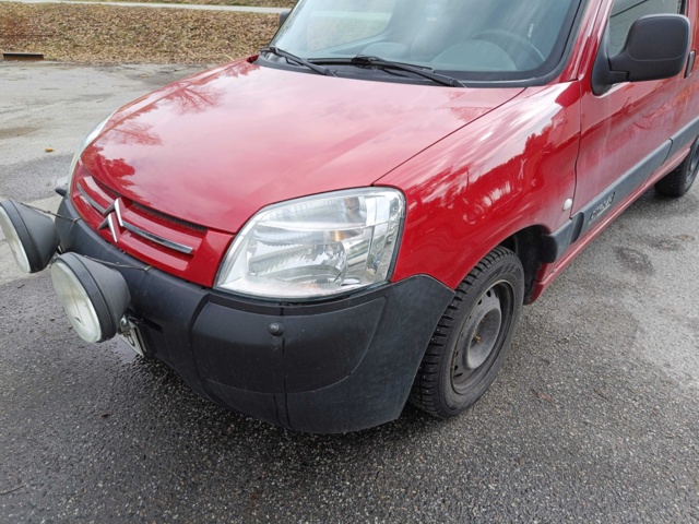 888373-12 Citroën Berlingo Van 1.9 - 2003