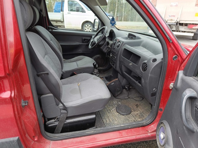 888373-31 Citroën Berlingo Van 1.9 - 2003
