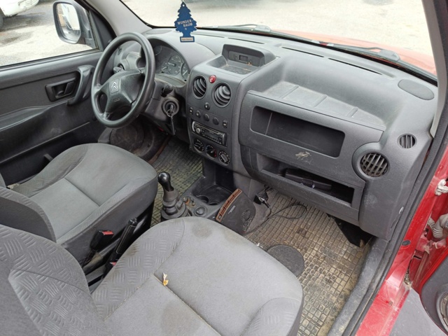 888373-32 Citroën Berlingo Van 1.9 - 2003