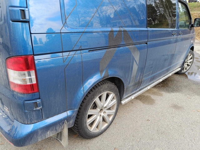 888375-28 Volkswagen Transporter Kombi T32 2.0 TDI 4Motion - 2014