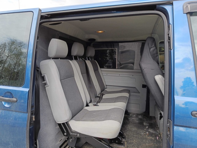888375-41 Volkswagen Transporter Kombi T32 2.0 TDI 4Motion - 2014