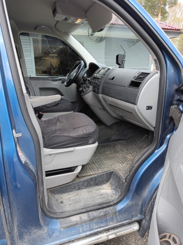 888375-51 Volkswagen Transporter Kombi T32 2.0 TDI 4Motion - 2014