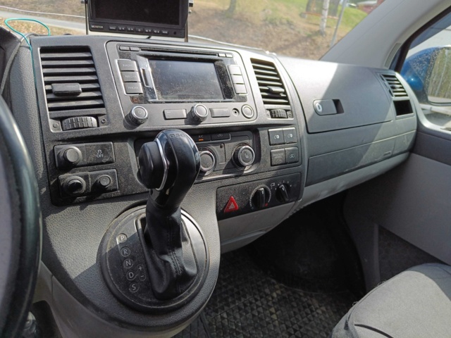 888375-61 Volkswagen Transporter Kombi T32 2.0 TDI 4Motion - 2014