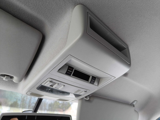 888375-66 Volkswagen Transporter Kombi T32 2.0 TDI 4Motion - 2014