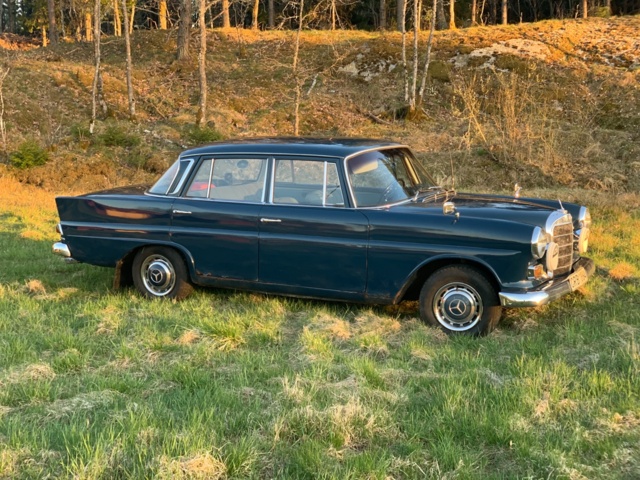 1028891-4 Mercedes-Benz 200 D - 1967