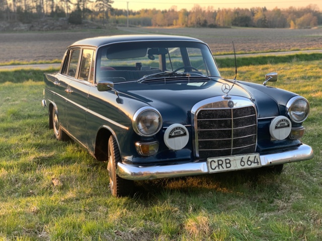 1028891-9 Mercedes-Benz 200 D - 1967