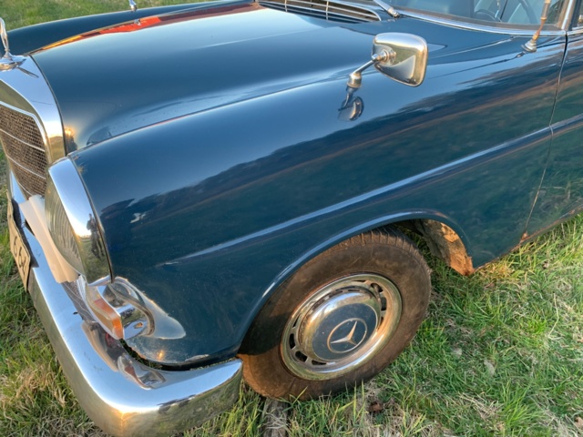 1028891-17 Mercedes-Benz 200 D - 1967
