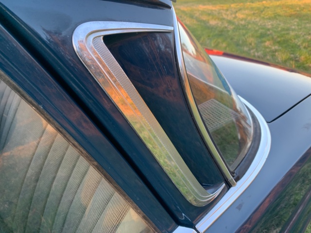 1028891-37 Mercedes-Benz 200 D - 1967