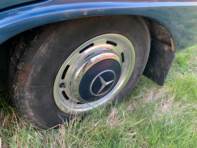 1028891-43 Mercedes-Benz 200 D - 1967