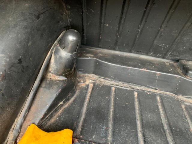 1028891-89 Mercedes-Benz 200 D - 1967