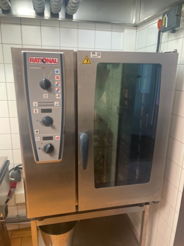 1025815-1 Oven Rational Combimaster Plus incl. stand