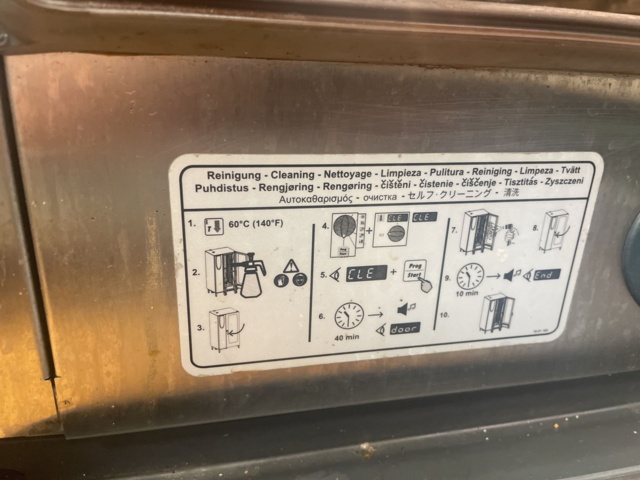 1025815-4 Oven Rational Combimaster Plus incl. stand