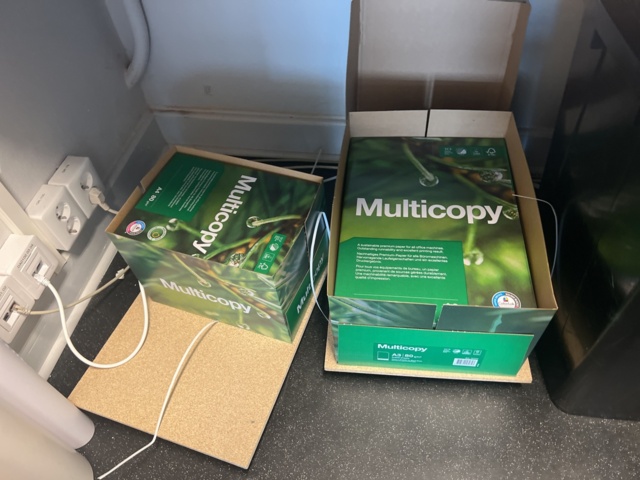 1022718-8 Various office supplies