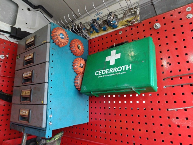 929157-62 Ford Transit 350 2.2 TDCi AWD -2015 *UPDATED*