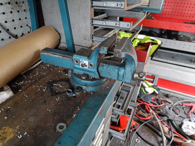 929157-70 Ford Transit 350 2.2 TDCi AWD -2015 *UPDATED*