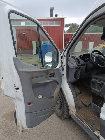 929157-80 Ford Transit 350 2.2 TDCi AWD -2015 *UPDATED*