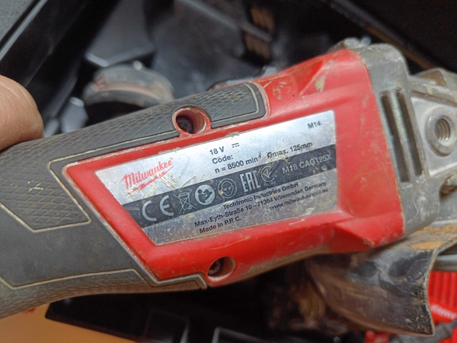 929159-6 Jigsaw & Angle Grinder Milwaukee