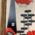 1028585-2 Assortment of tools