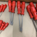 1028585-9 Assortment of tools