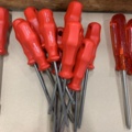 1028585-10 Assortment of tools