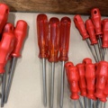 1028585-11 Assortment of tools