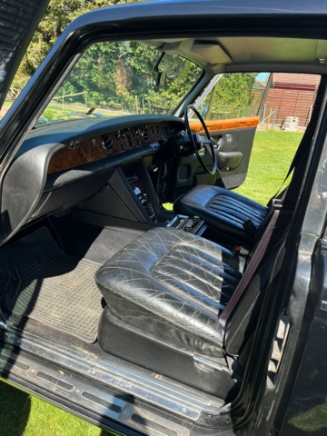 1028204-15 Rolls-Royce Silver Shadow 4-door 6.8 V8 - 1975