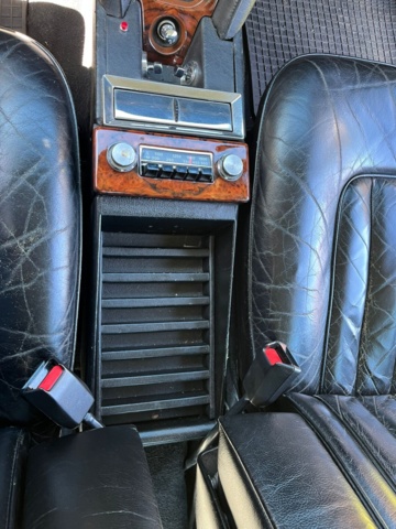 1028204-17 Rolls-Royce Silver Shadow 4-door 6.8 V8 - 1975