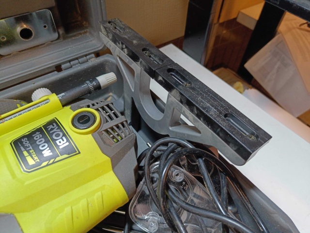 929168-4 Overhand router Ryobi RRT1600