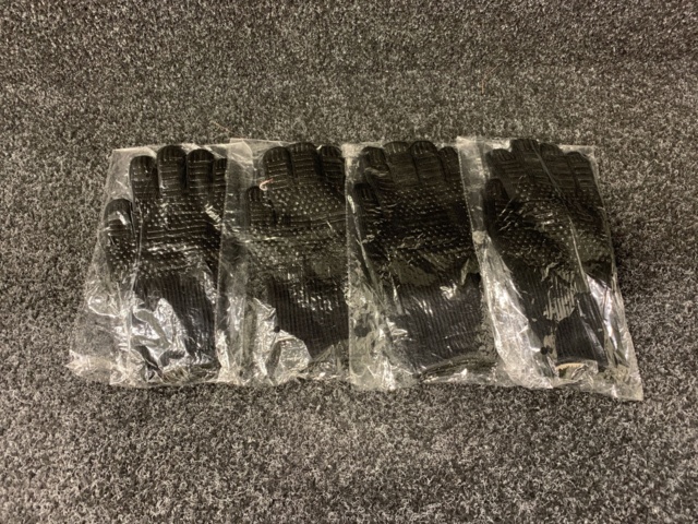 1028945-3 4 st grillhandskar till grillen eller ugnen