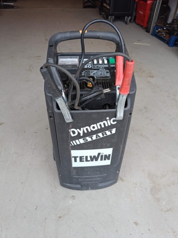 888378-1 Batteriladdare / Startbooster Telwin dynamic 320