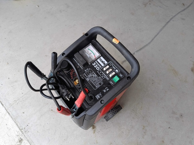 888378-5 Batteriladdare / Startbooster Telwin dynamic 320