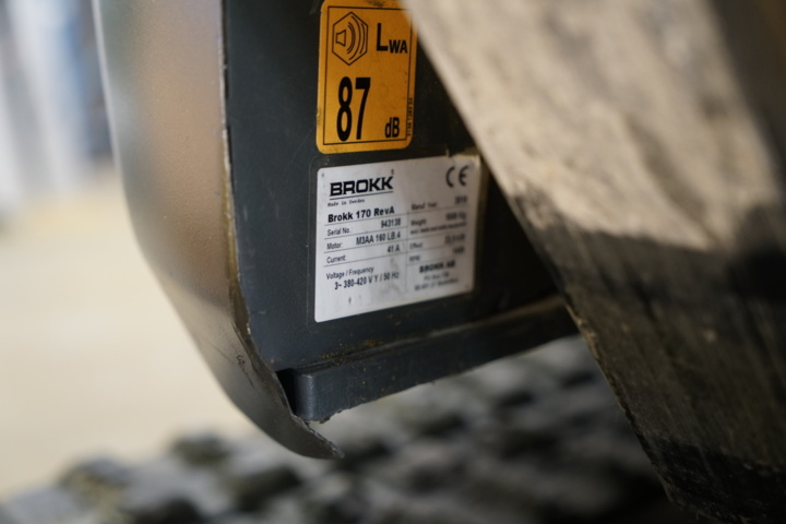 1032274-13 Demolition robot Brokk 170, 2019 incl. Concrete cutting