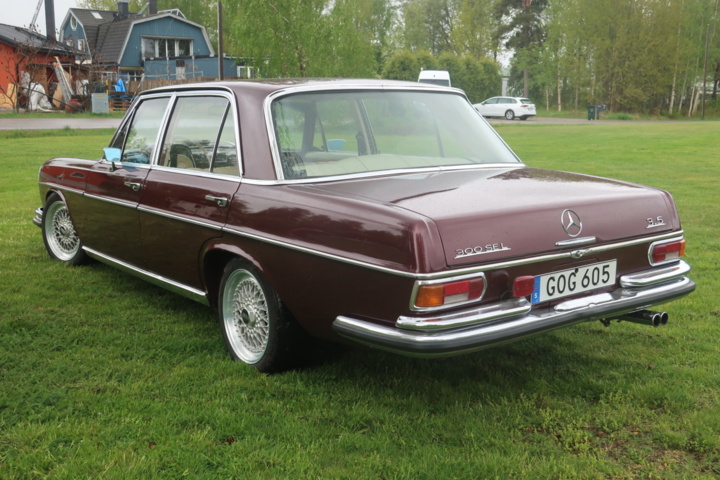 1032296-11 Mercedes-Benz 300 SEL 3.5 - 1971