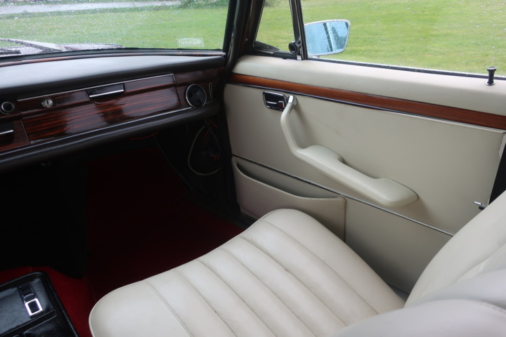 1032296-42 Mercedes-Benz 300 SEL 3.5 - 1971