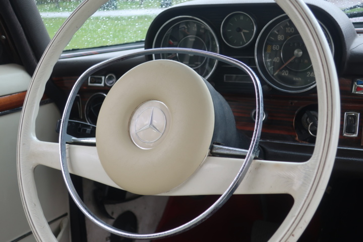 1032296-48 Mercedes-Benz 300 SEL 3.5 - 1971