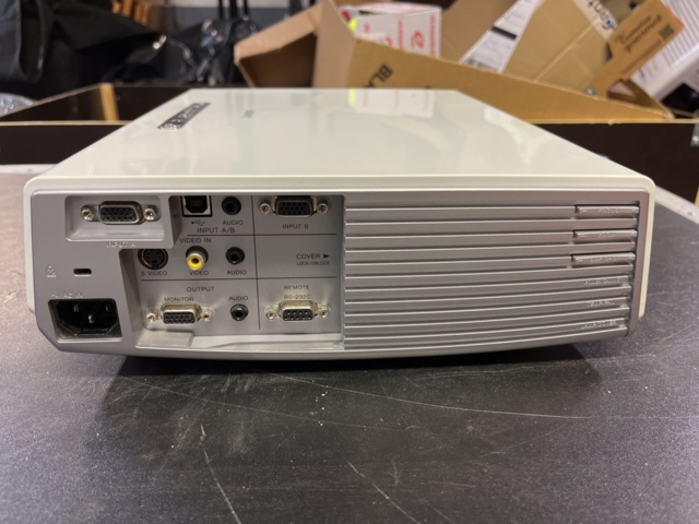 1012977-6 Sony VPL-CX85 projector