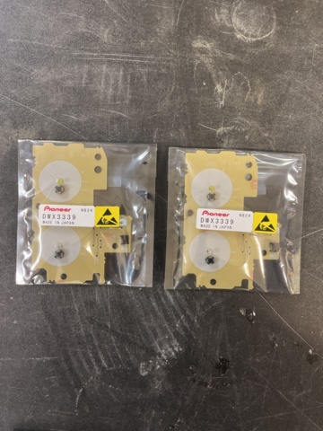 1012984-6 Pioneer Play/Cue card CDJ 2000 NXS