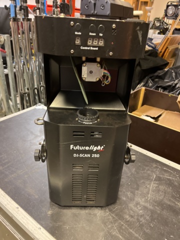 1013003-2 2 scanners Futurelight DJ-Scan 250