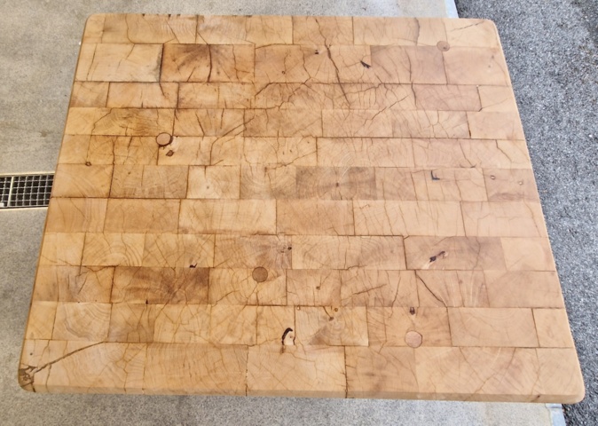 1032375-10 Butcher block on a stand with wheels