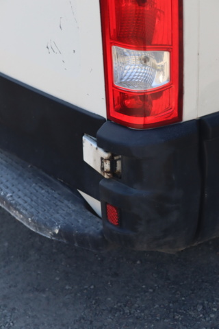 1032543-31 Iveco Daily 29L12 Van 2.3 HPI - 2010