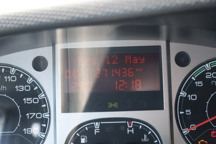 1032543-15 Iveco Daily 29L12 Van 2.3 HPI - 2010