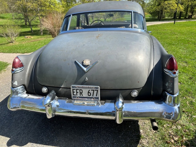 998562-14 Cadillac DeVille Sixty-Two Sedan 5.4 V8 - 1950