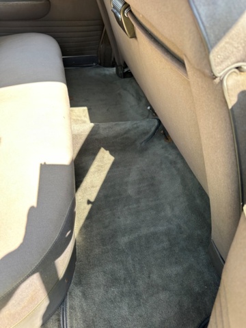 998562-37 Cadillac DeVille Sixty-Two Sedan 5.4 V8 - 1950