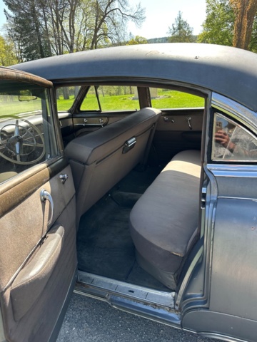 998562-39 Cadillac DeVille Sixty-Two Sedan 5.4 V8 - 1950