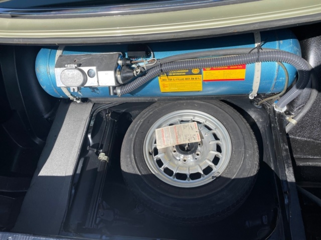 1032570-19 Mercedes-Benz 280 CE - 1977