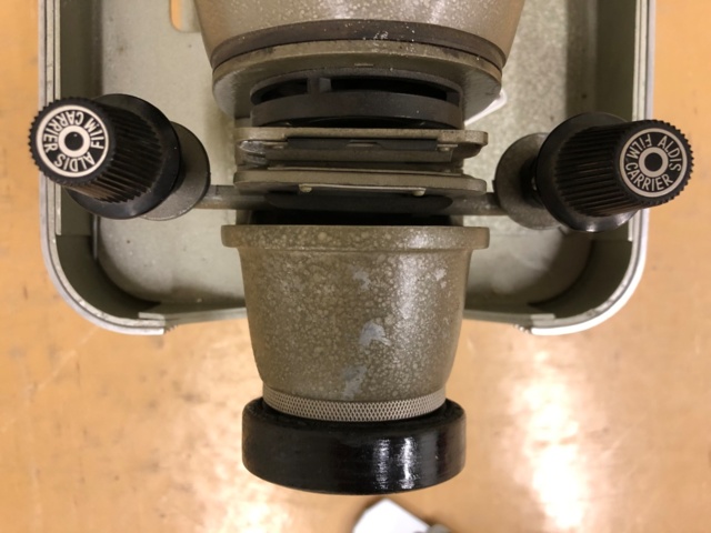 1032577-5 Aldis Epivisor vanha diaprojektori